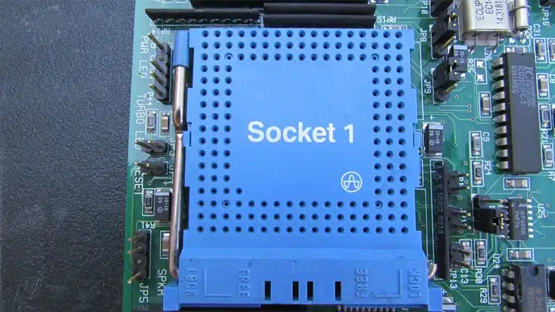 Socket ZIF CPU