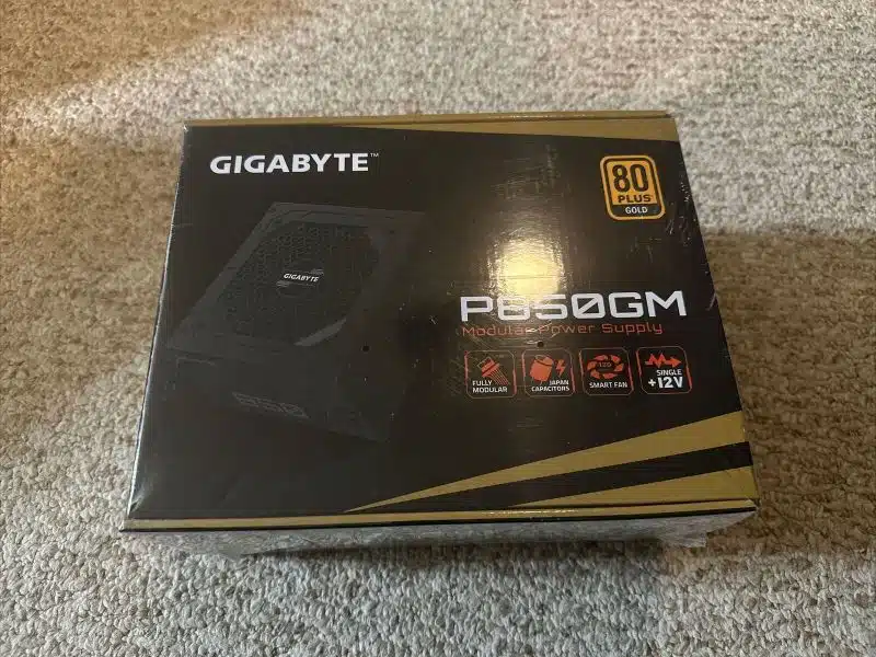 Nguồn máy tính P850GM của Gigabyte trong dàn PC 40 triệu